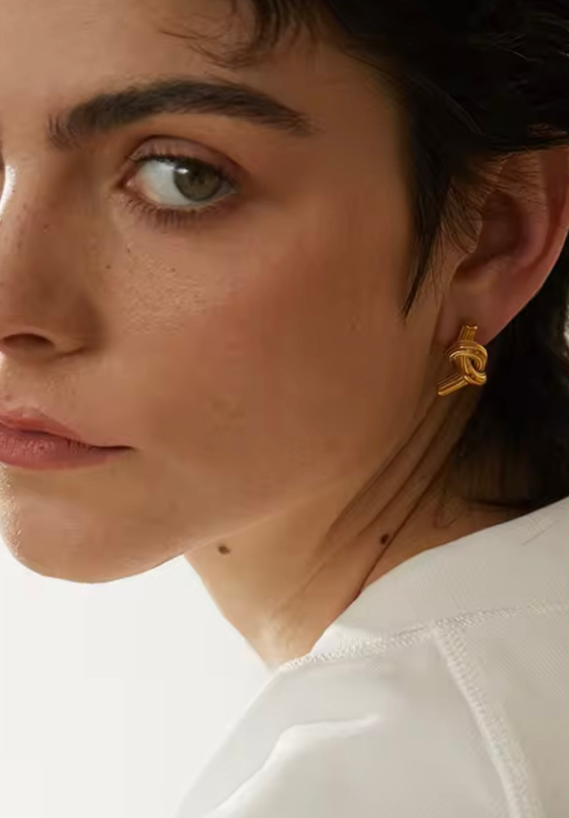 Golden Knot Studs earrings